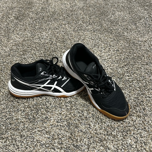 Asics Shoes - ASICS Women’s Volleyball Shoes Size 8